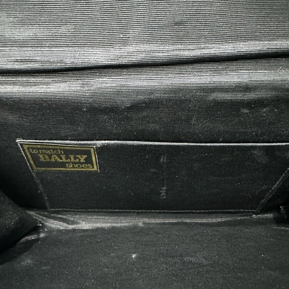 Vintage Bally Dark Navy Leather Clutch – Mid-Century - Picture 9 of 10